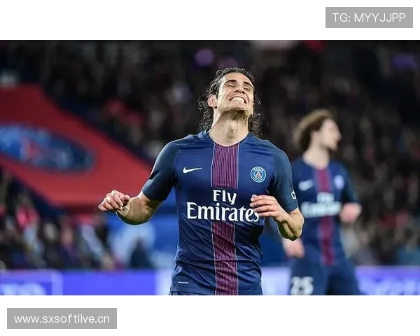 特奥边路输出持续提升，攻防表现稳健