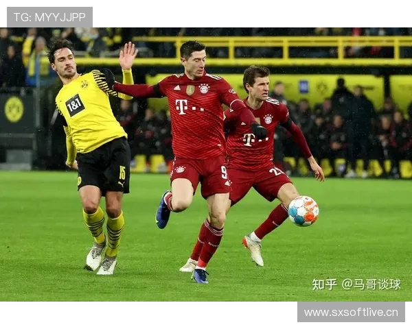 拜仁的豪门危机：阵容老化与战术单一，如何挽救这支“下滑的巨头”？