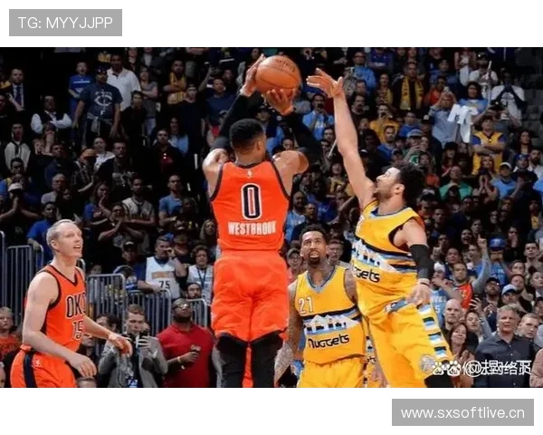 罗伯特森打出单季场均三双，和威少得分结构不同